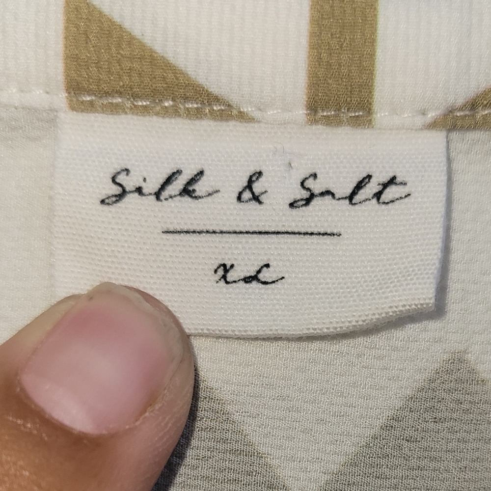 Silk and Salt - Picture 7 of 14
